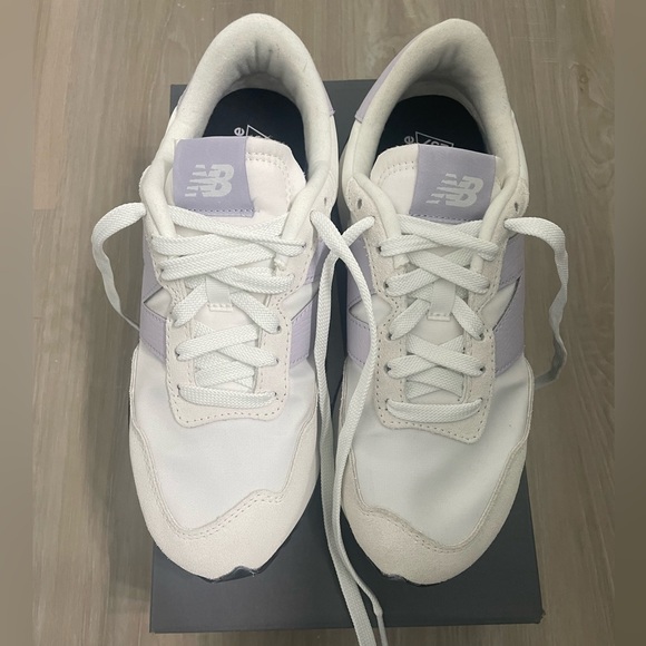 New Balance 237 - Picture 5 of 8